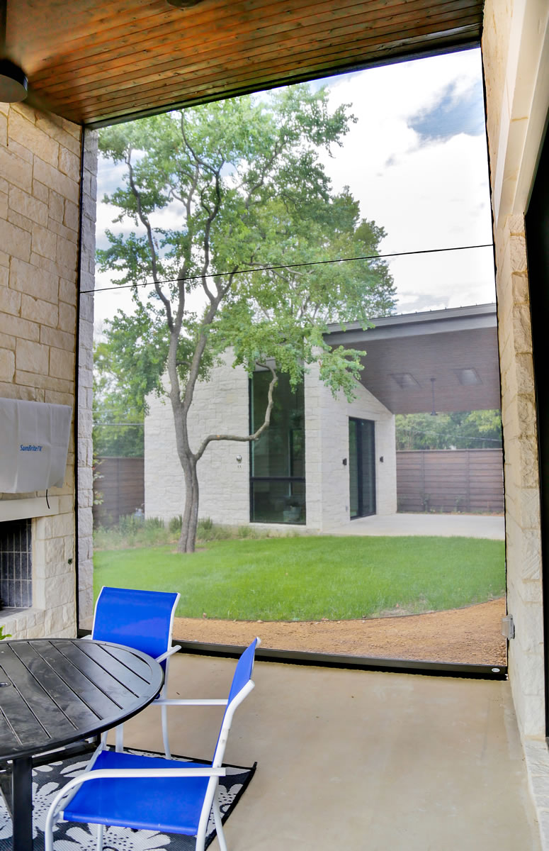 dallas outdoor living builders on Prosper Motorized Screens Kj Custom Screens Outdoor Living