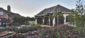 Beautiful retractable shades in Westover Hills, Texas